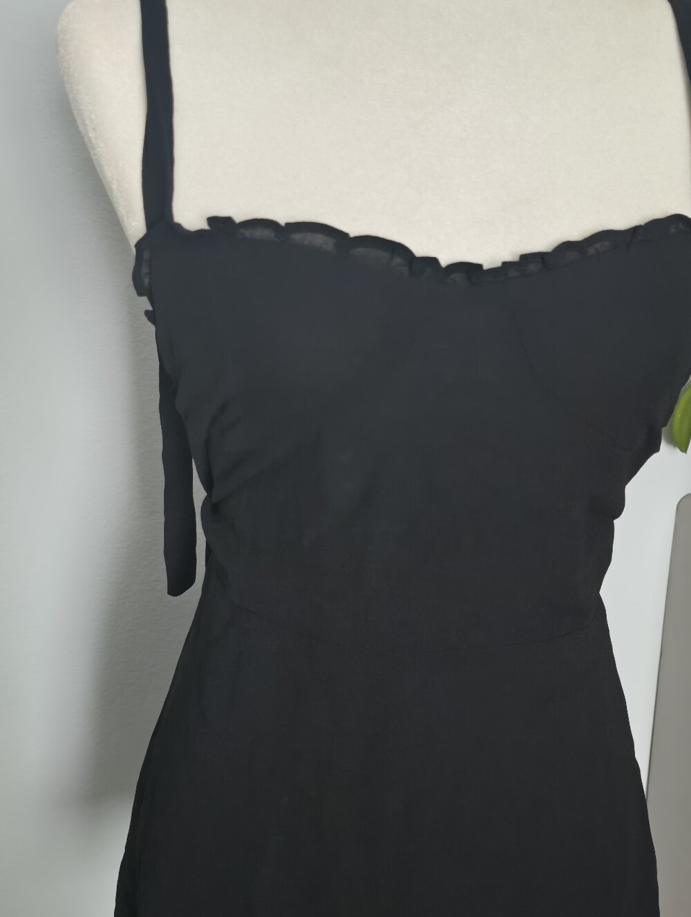 Reformation Christine Shoulder Tie Ruffle Dress - Picture 3 of 11